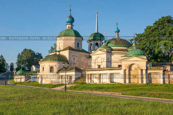 Церковь Рождества Пресвятой Богородицы (Параскевы Пятницы на Торгу). Старица, Тверская область. Россия (2021 год). Стоковое фото, фотограф Анна Карасева / Фотобанк Лори