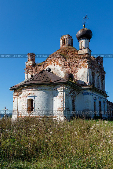 Церковь Спаса Нерукотворного Образа (1780 – 1790 г.) в деревне Анхимово, Вытегорский район, Россия. (2024 год). Стоковое фото, фотограф Головкова Елена / Фотобанк Лори