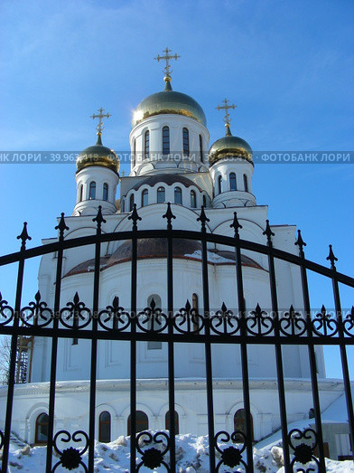 Церковь Троицы Живоначальной. Город Реутов. Московская область (2012 год). Стоковое фото, фотограф lana1501 / Фотобанк Лори