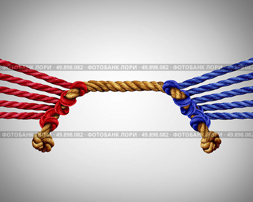 Tug of war business competition as a group of red versus blue ropes competing in opposite sides as a teamwork clash metaphor for team rivalry or corporate rivals. Стоковое фото, агентство Ingram Publishing / Фотобанк Лори