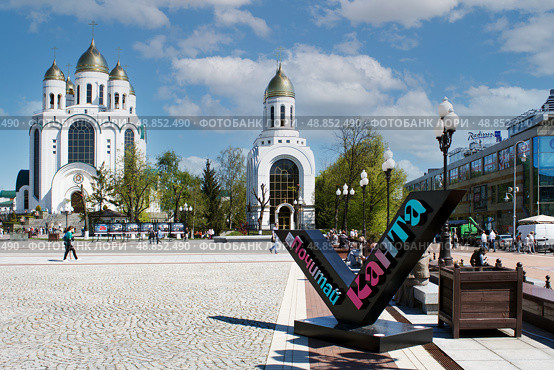 Украшение города к 300 летию иммануила канта (2024 год). Редакционное фото, фотограф Радомир Тарасов / Фотобанк Лори