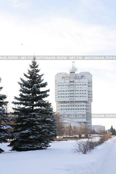 Ульяновск. Завод "Авиастар". Административное здание (2009 год). Редакционное фото, фотограф Анна Игонина / Фотобанк Лори