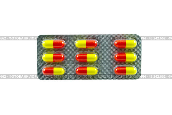 Упаковки с медицинскими таблетками на белом фоне. Packages with medical pills on a white background. Стоковое фото, фотограф Татьяна Д / Фотобанк Лори