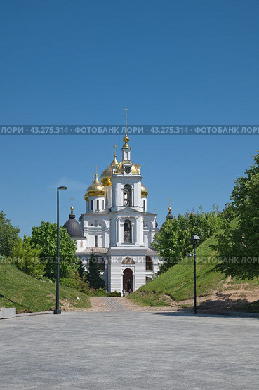 Успенский собор в Дмитрове. Московская область, Россия (2024 год). Редакционное фото, фотограф Елена Коромыслова / Фотобанк Лори