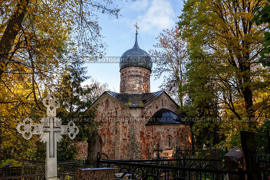 Великий Новгород. Церковь Рождества Христова на Красном поле (2022 год). Стоковое фото, фотограф Юлия Бабкина / Фотобанк Лори