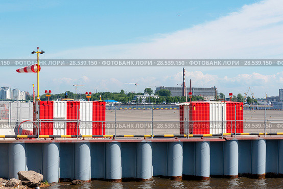 Вертолетная площадка на Крестовском острове у футбольного стадиона. Санкт-Петербург (2018 год). Стоковое фото, фотограф Александр Щепин / Фотобанк Лори