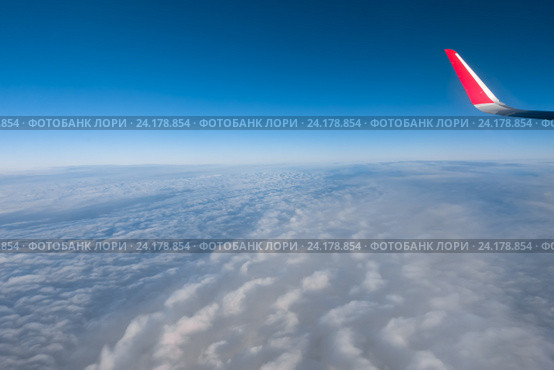 Вид из окна самолета. Стоковое фото, фотограф Popov Roman / Фотобанк Лори