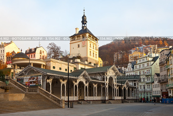 Вид на площадь в Карловых Варах, Богемия, Чехия (2011 год). Редакционное фото, фотограф Яков Филимонов / Фотобанк Лори