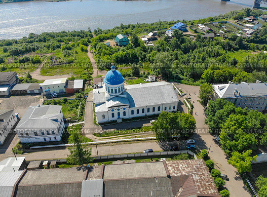 Вид с высоты на Никольскую церковь в Котельниче (аэросъемка 2021 года) Стоковое фото, фотограф Владислав Самошкин / Фотобанк Лори