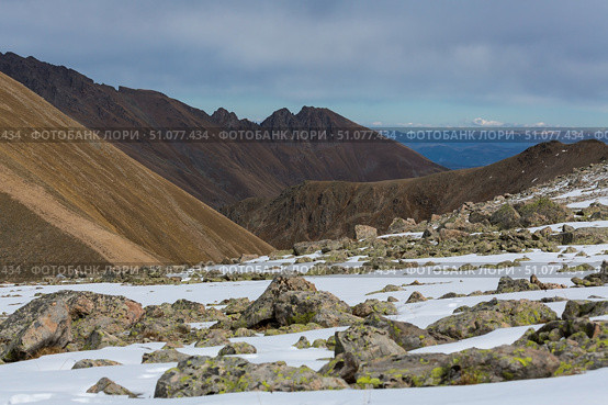 View of Caucasus mountains in autumn. Стоковое фото, фотограф Юлия Белоусова / Фотобанк Лори