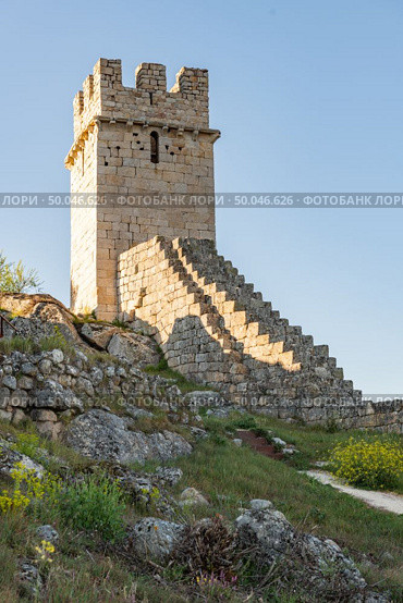 View of Numao Castle. Council of Vila Nova de Foz Coa. Portugal. Douro Region. Стоковое фото, агентство Ingram Publishing / Фотобанк Лори