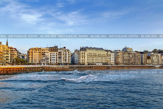 View of San Sebastian, Spain (2018 год). Стоковое фото, фотограф Boris Breytman / Фотобанк Лори