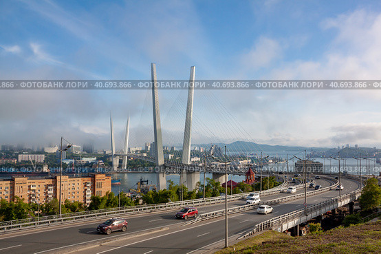 Владивосток. Вид на Золотой мост (2023 год). Стоковое фото, фотограф Галина / Фотобанк Лори