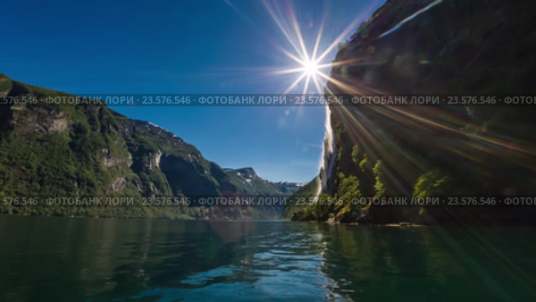 Водопад Семь сестер. Стоковое видео, видеограф Андрей Армягов / Фотобанк Лори