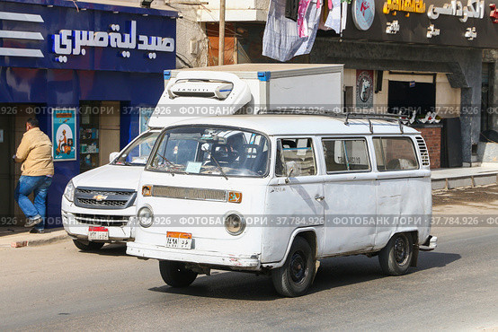 Volkswagen Kombi T2 (2021 год). Редакционное фото, фотограф Art Konovalov / Фотобанк Лори