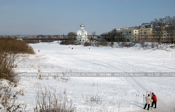 Вологда. В солнечный день на реке Вологде (2009 год). Стоковое фото, фотограф Румянцева Наталия / Фотобанк Лори