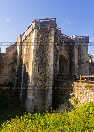 Walls of best preserved medieval town Provins in France. Стоковое фото, фотограф Яков Филимонов / Фотобанк Лори