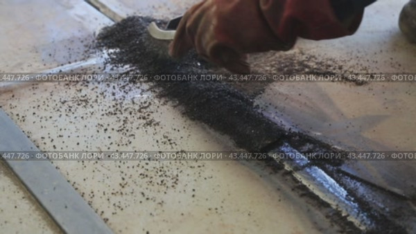 Welding work, welding seam, metal, welder сварочные работы, сварочный шов, металл, сварщик. Стоковое видео, видеограф Опока Алексей / Фотобанк Лори