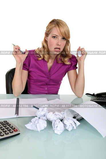 Woman experiencing writers block. Стоковое фото, агентство Ingram Publishing / Фотобанк Лори