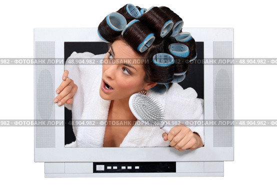 Woman with curlers. Стоковое фото, агентство Ingram Publishing / Фотобанк Лори