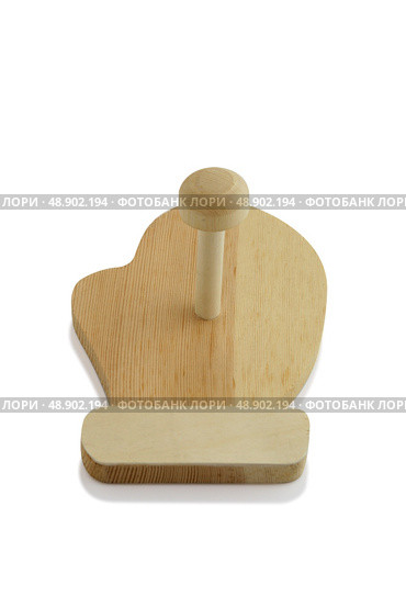 Wooden peg to hang oven glove. Стоковое фото, агентство Ingram Publishing / Фотобанк Лори
