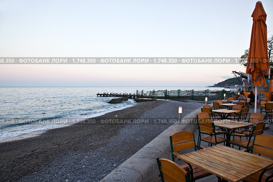 Ялта, вечер (2010 год). Стоковое фото, фотограф Parmenov Pavel / Фотобанк Лори