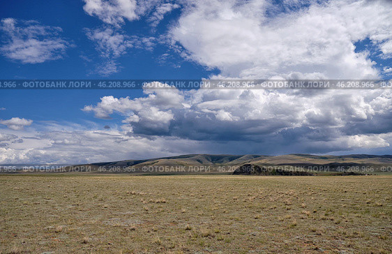Yustyd River valley. Kosh-Agach intermountain valley in Gorny Altai Republic. Стоковое фото, фотограф Сергей Пристяжнюк (Serg Zastavkin) / Фотобанк Лори