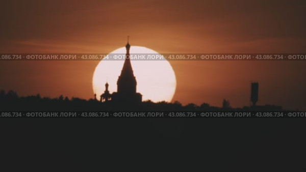 Закат. Стоковое видео, видеограф Александра  Ястребова / Фотобанк Лори