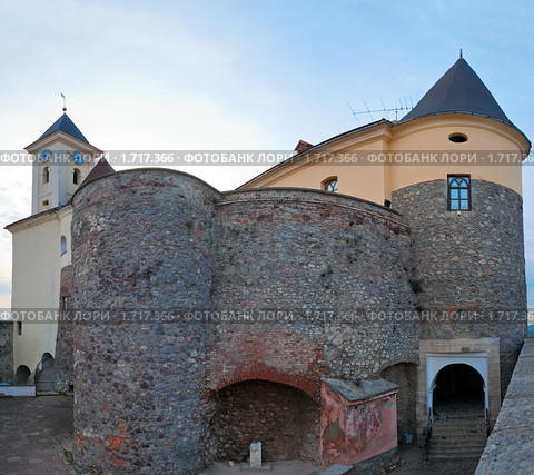 Замок Паланок в Мукачево (Закарпатья, Украина) Стоковое фото, фотограф Юрий Брыкайло / Фотобанк Лори