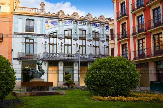Zamora Santa clara street facades in Spain modernism. Стоковое фото, агентство Ingram Publishing / Фотобанк Лори