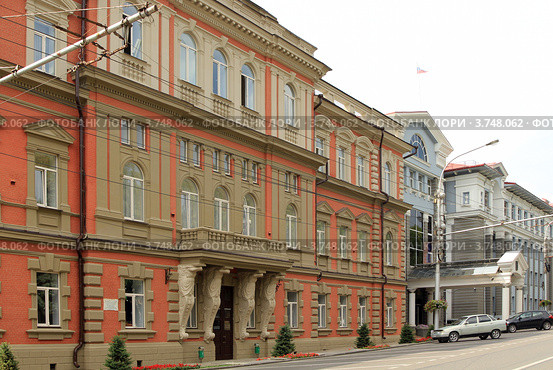 Здание администрации города Ставрополя (2012 год). Стоковое фото, фотограф Rekacy / Фотобанк Лори