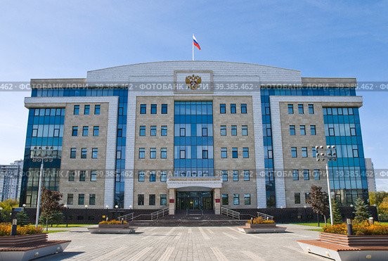 Здание арбитражного суда Поволжского округа, город Казань, Россия (2021 год). Редакционное фото, фотограф Инна Грязнова / Фотобанк Лори