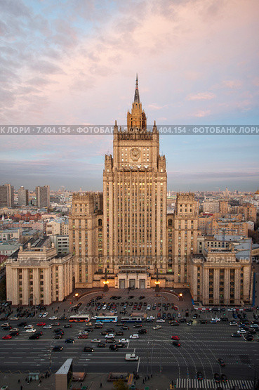 Здание МИД РФ на Смоленской площади в Москве (2014 год). Стоковое фото, фотограф Сайганов Александр / Фотобанк Лори