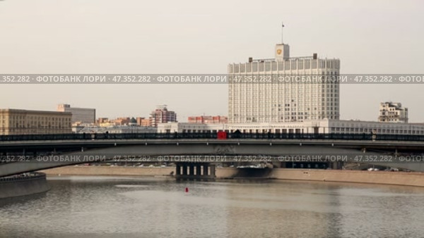 Здание правительства России в Москве (2019 год). Стоковое видео, видеограф Алексей Сергеев / Фотобанк Лори