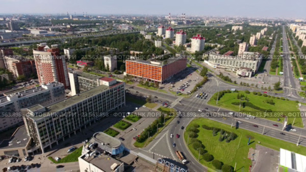 Здания бизнес центров и высотка Leader Tower на площади Конституции. Санкт-Петербург (2016 год). Редакционное видео, видеограф Кекяляйнен Андрей / Фотобанк Лори