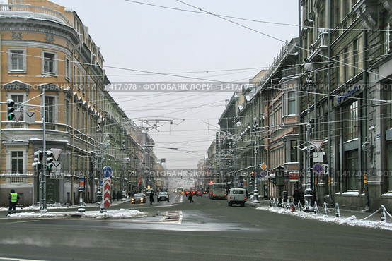 Зимний Петербург, Невский проспект (2010 год). Редакционное фото, фотограф Александр Секретарев / Фотобанк Лори
