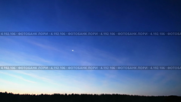 Звезды растворяются в зареве рассвета, таймлапс. Стоковое видео, видеограф Никита Майков / Фотобанк Лори